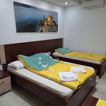 Apartment Delfina 奥赫里德 外观 照片